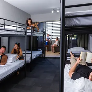 Gilligan's Backpacker Hotel&resort Cairns