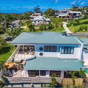 Salta Byron Bay