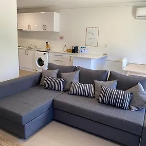 West Lagoon 206 - Sleeps Three! Value!!! Perth